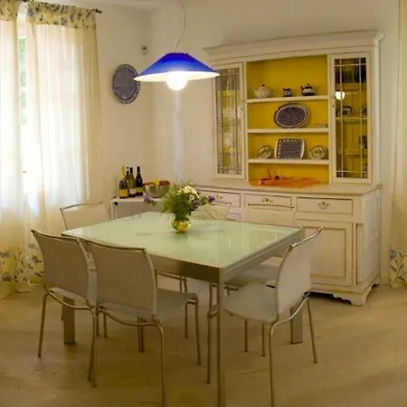 Casina Rosa Apartment