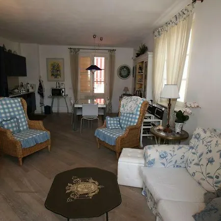 Casina Rosa Apartment *